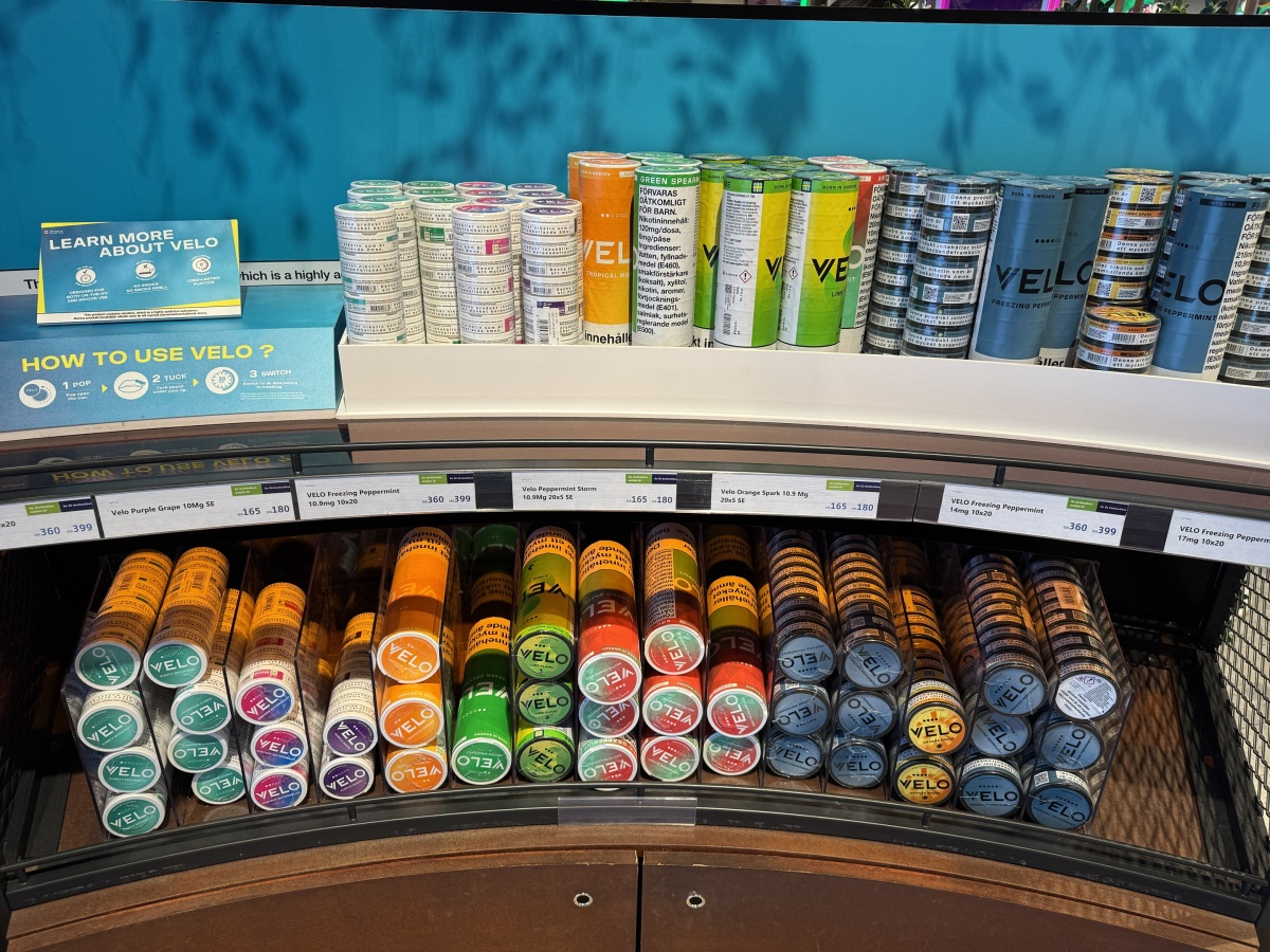 2Firsts 调研｜VELO 在瑞典首都机场：强化“旅途用户”心智、风味矩阵全量展示