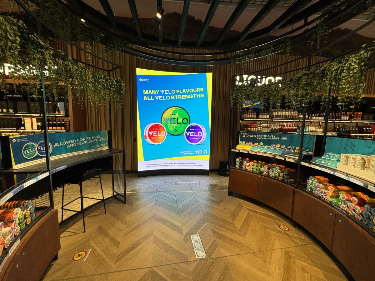 BAT's VELO brand achieves major display upgrade at Arlanda Airport in Sweden, featuring aviation-themed promotion and comprehensive flavor matrix showcase, marking systematic layout in Nordic channels.