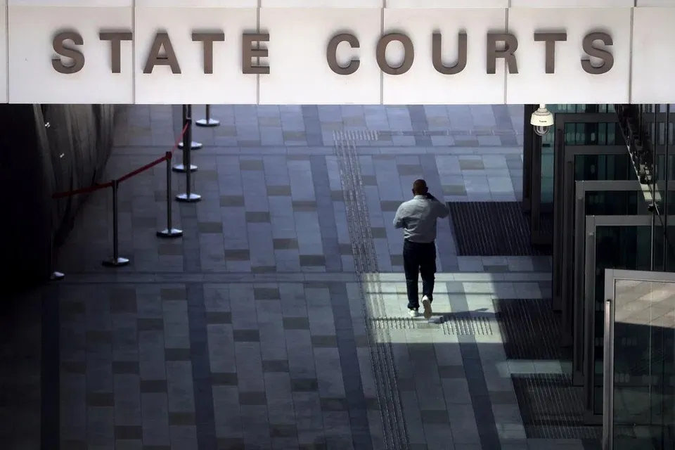 Singapore sentencing: 17,000+ vape pods seized; man convicted of multiple offences