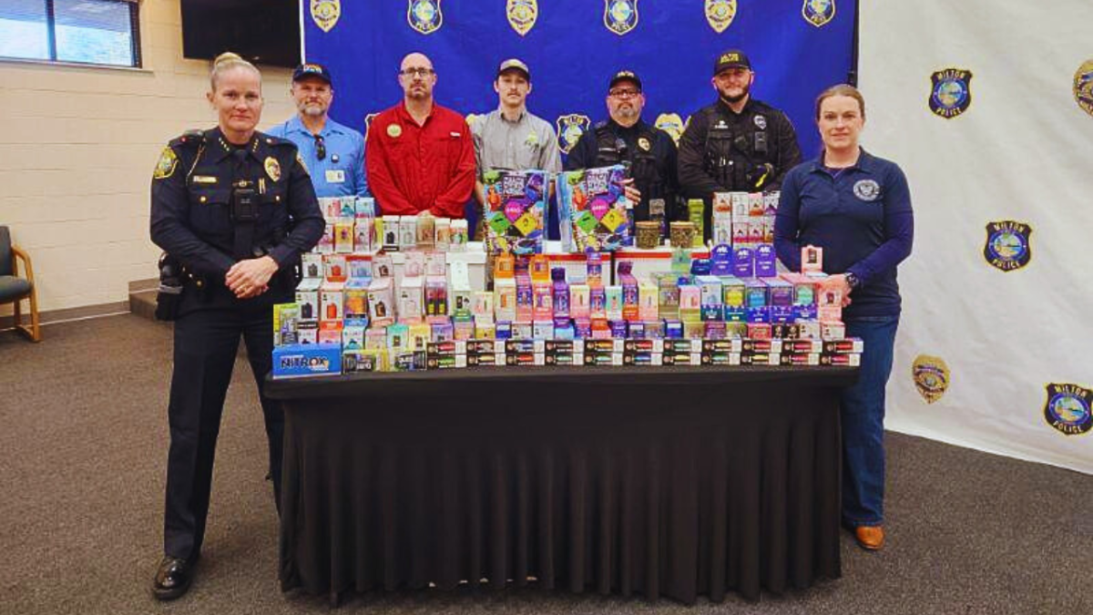 Florida police seize over 500 illegal e-cigarette products in Milton crackdown.
