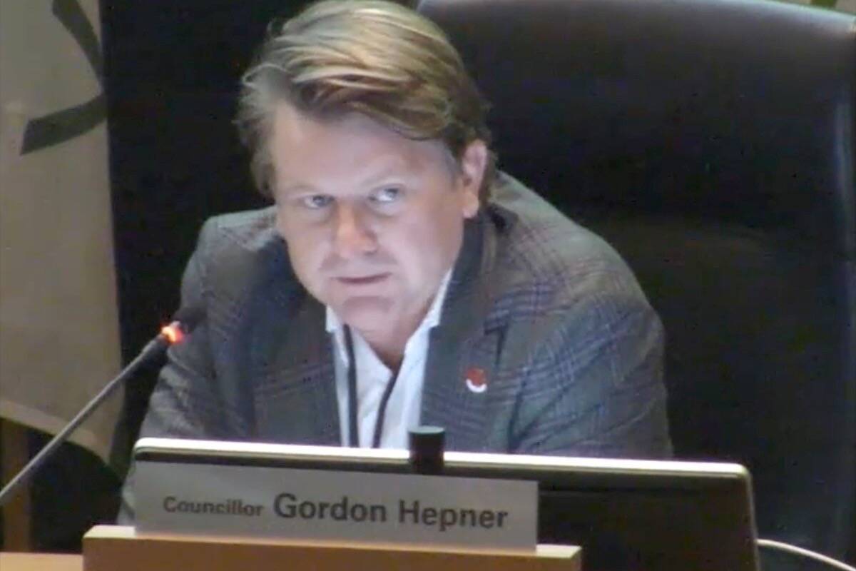 Surrey councillor calls for tougher vape sales controls, seeking the “most restrictive legally supportable” package