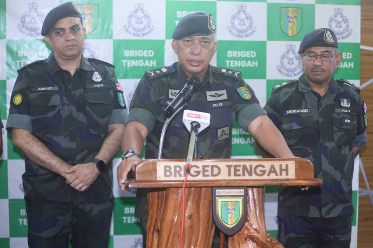 Malaysian police crackdown on illegal e-cigarette operations, detain 51 people in synchronized raids across five states