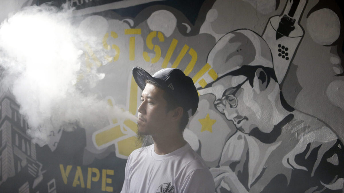 Indonesia’s vape retailers adopt 21+ signage and ID verification requirements, report says