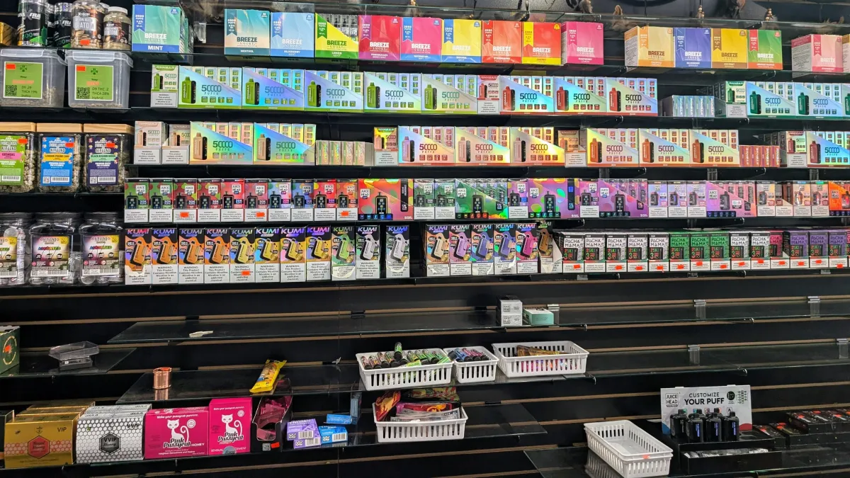 Nebraska lawmakers consider bill requiring child safety locks on e-cigarette devices