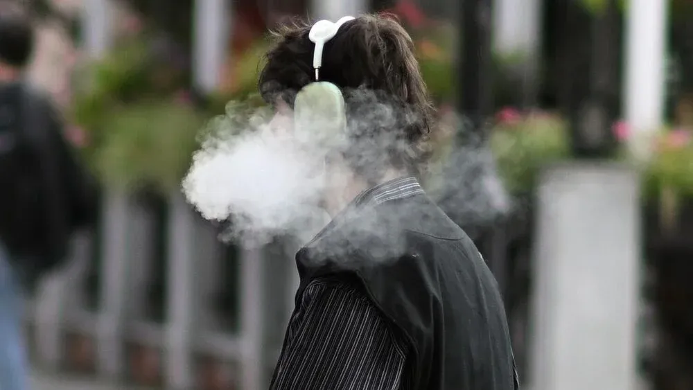 俄杜马议员：电子烟市场大量产品属假冒，拟推进许可制度立法