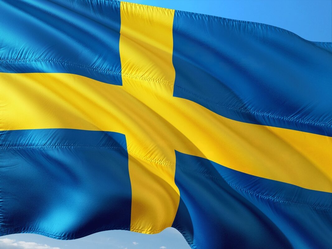 Sweden Strongly Opposes France's Ban on Nicotine Pouches, Calls it Obstacle to EU Single Market流口含尼古丁袋产业 此时 "强烈动员" 辩护;号召欧盟各机构要求法国解释禁令逻辑及科学根据