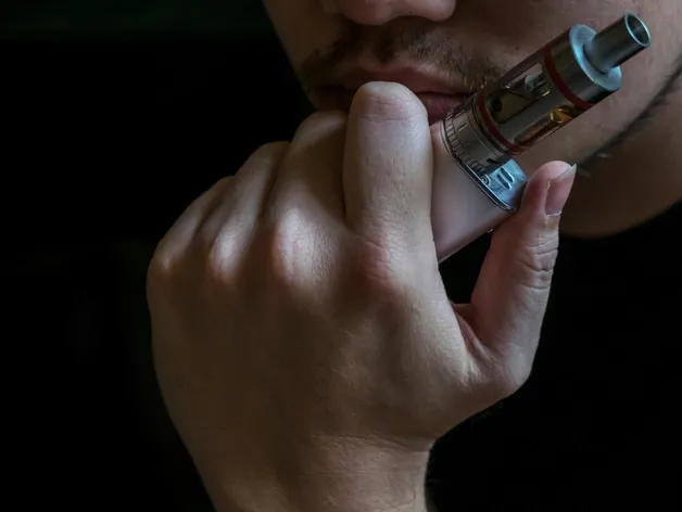 550 stores in Russian Novgorod region voluntarily stop selling e-cigarettes