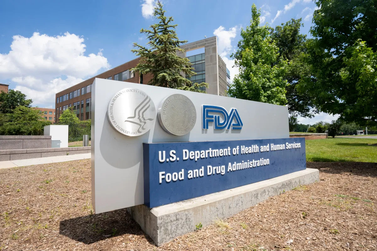 Glas accuses FDA of ignoring its own science in e-cigarette product approval process