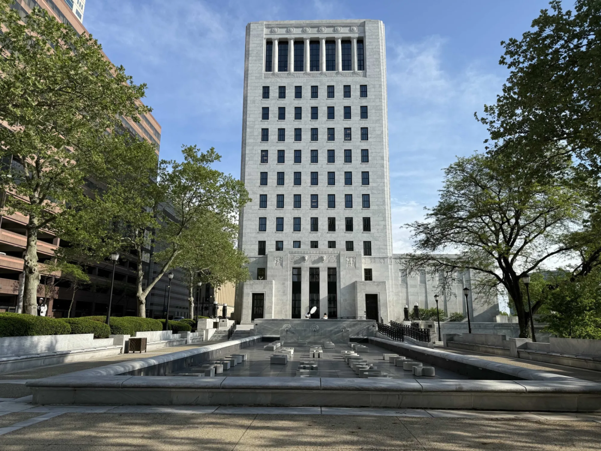 Ohio Supreme Court Weighs Whether State Consumer Law Can Restrict Flavored Vape Sales