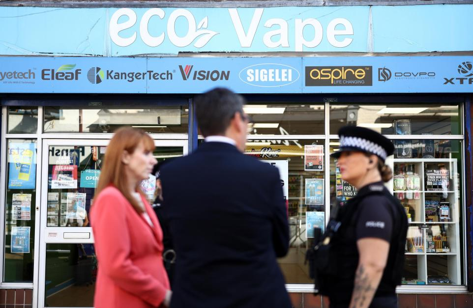 UK HMRC Urges Public to Report Suspicious Vape Shops in Crackdown on Tax Fraud, Money Laundering and Illicit Tobacco Sales