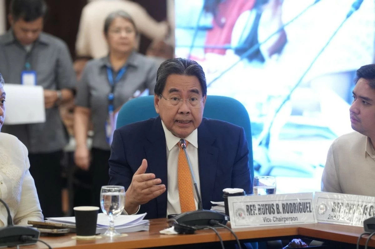 Philippines Weighs Unified Vape Tax as Lawmakers Back Risk-Based Rates and Government Seeks to Fill ₱66 Billion Revenue Gap