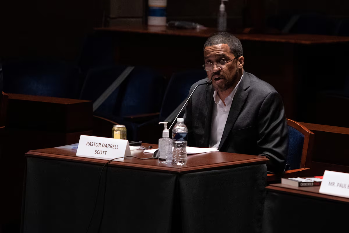 特朗普任命Darrell Scott担任CDC烟草健康事务顾问,声明同时提及烟草危害与“减害”方案