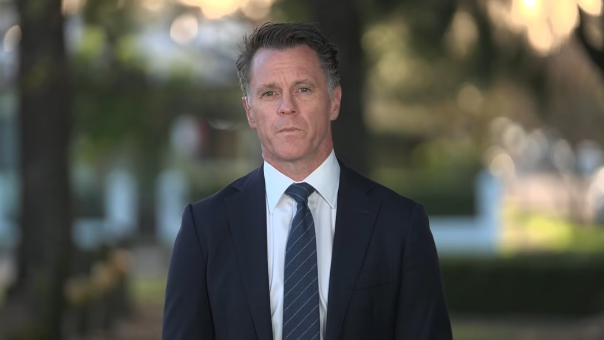澳大利亚烟草税争议扩大至执政党工党内部,NSW州长Minns重申支持降税